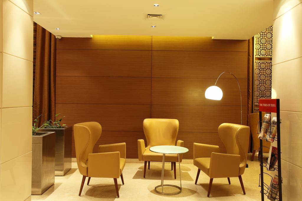 Comfort Inn Legacy Rajkot Eksteriør bilde